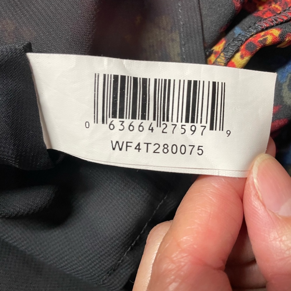 Joe Fresh Free Flowing Skirt Size 2 - Picture 5 of 9